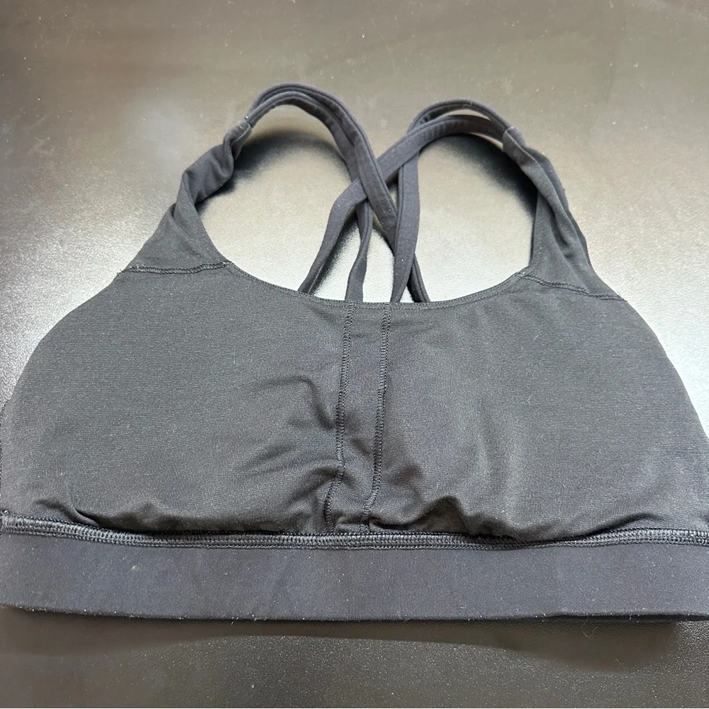 lululemon Energy Bra Medium Support Size 4 Black Strappy Back Yoga Gym Workout